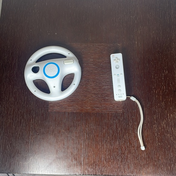 Bundle White Nintendo LU392586243 Wii console RVL-001/ Stand / Mario kart wheel - Picture 7 of 8